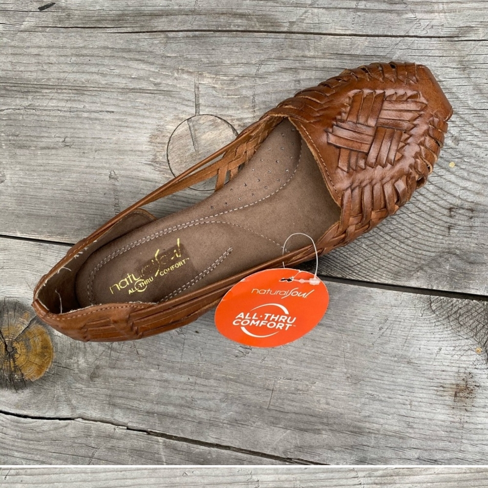 Natural Soul all-thru comfort woven sandals